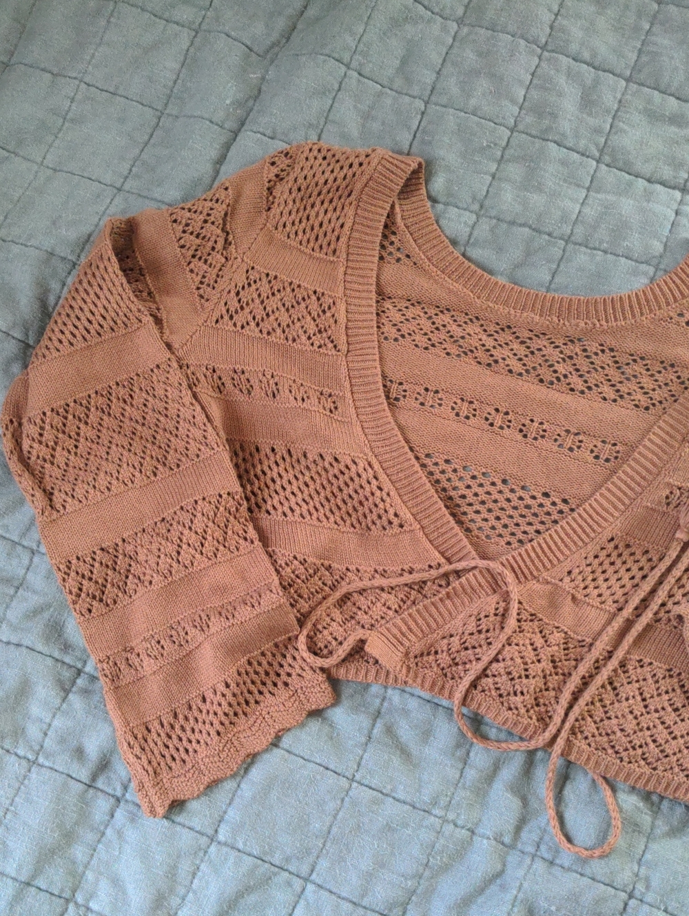 NWOT Aerie Wrap Around Cropped Crochet Top